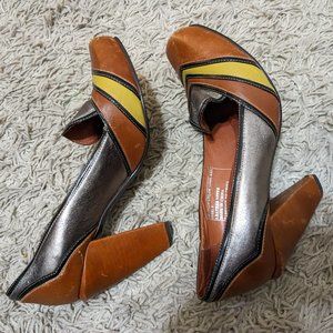 Vintage looking heels